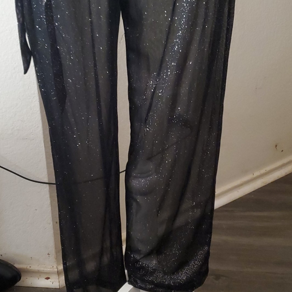 Romper - Picture 3 of 4